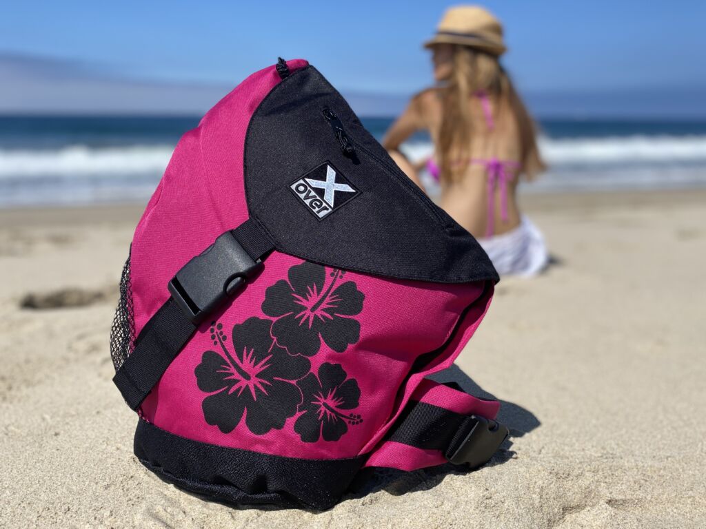 X-over bag in color Hawaiian Spirit for a fun day at the beach
